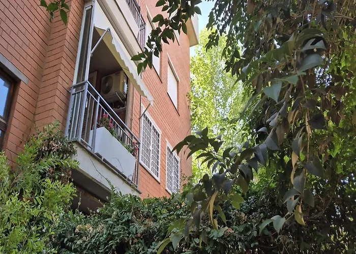 Eur Fenix Free Parking Family * Roma